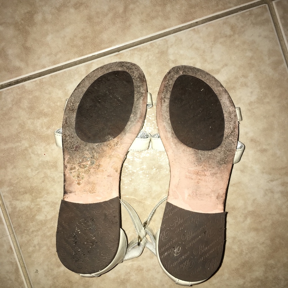 Girls Sandals - Picture 3 of 4